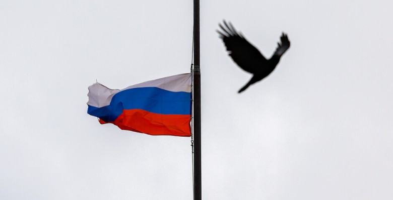 Внешний долг РФ впервые с 2006 года опустился ниже $300 млрд
