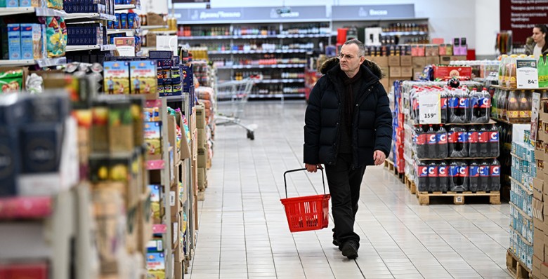 Auchan попросил поставщиков снизить цены из-за укрепления рубля