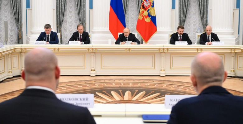 Владимир Путин: четвертое место РФ среди экономик мира является заслугой бизнеса